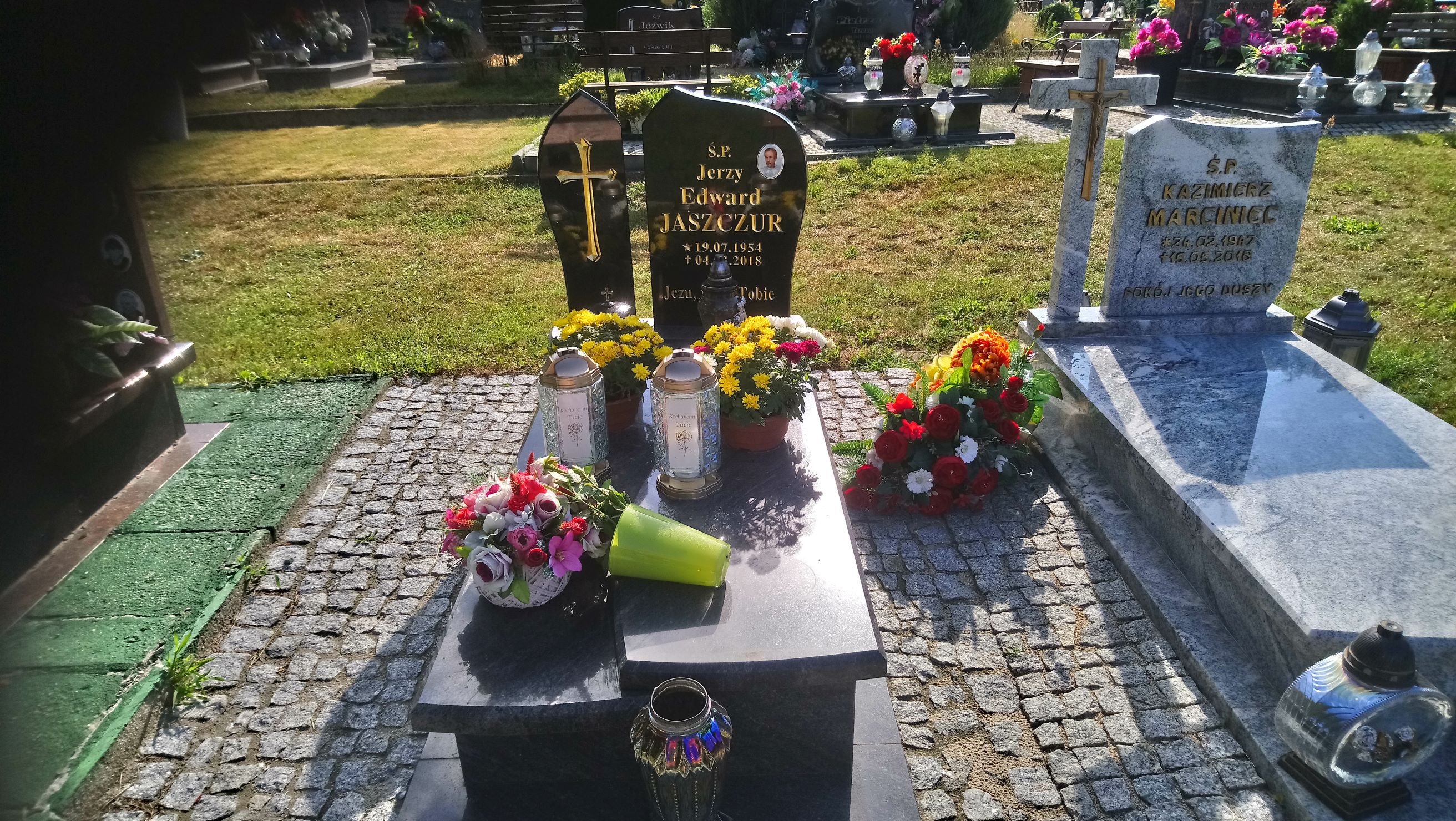 Grób Jerzy Jaszczur